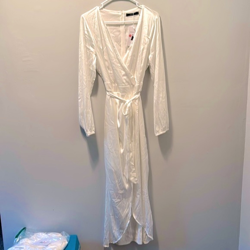 White Zesica Wedding Weekend Dress